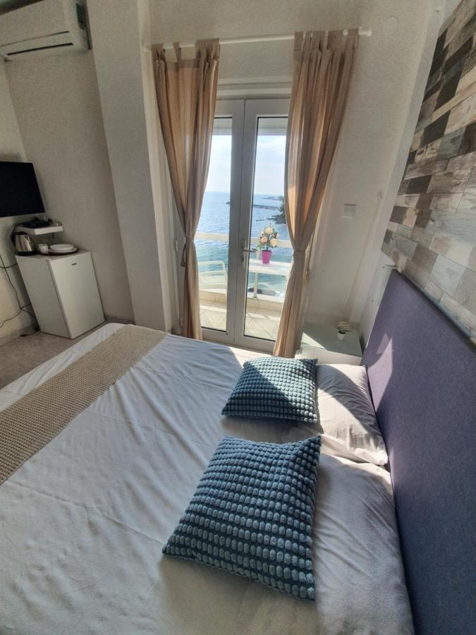 Sunset_Apartments Only 15 Meters From The Sea Neos Marmaras Exteriér fotografie